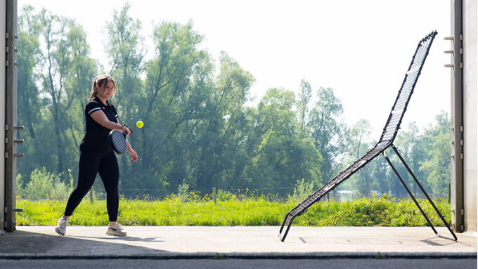 Vilka padelslag kan jag träna med Smash padel-rebounder?