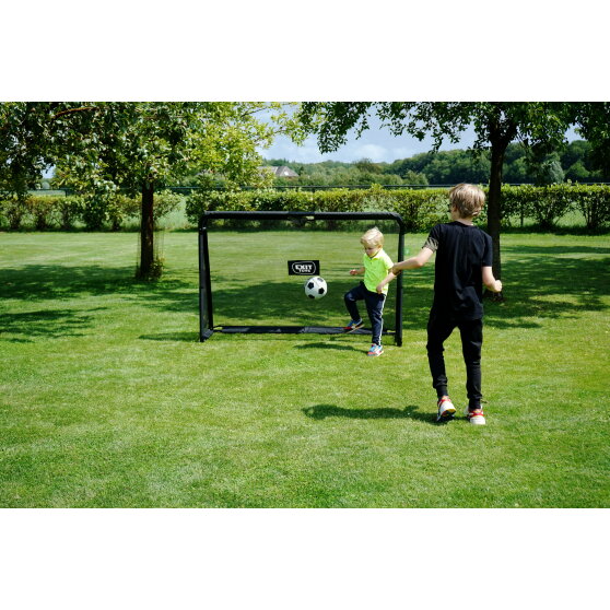 EXIT Maestro fotbollsmål av stål 180x120cm - svart