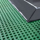 EXIT Dynamic marktrampolin 244x427cm med Freezone säkerhetsplattor - svart