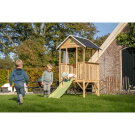 EXIT Panorama 300 lekstuga av trä med rutschkana