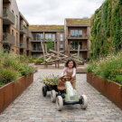 EXIT Foxy gokart-sl&auml;pvagn &ndash; svart